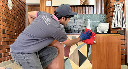 service-img